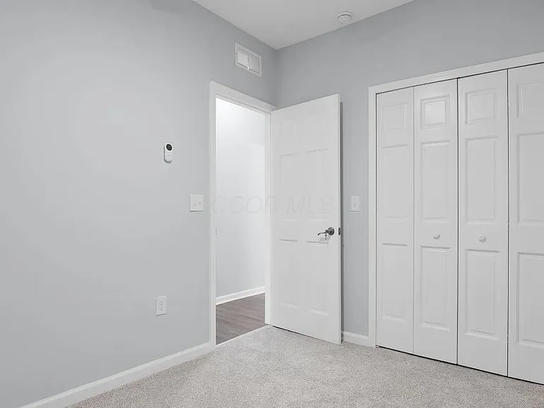 42 King Ave #B — Photo 3