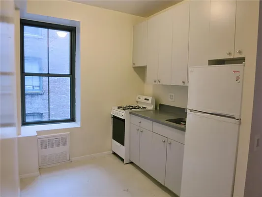 Rented by City & Suburban | media 24