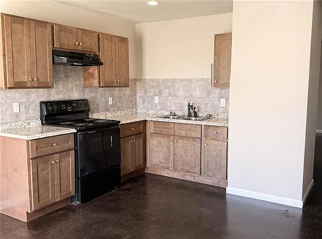 2 bed, 1.0 bath, 900 sqft, $1,250 — Photo 3