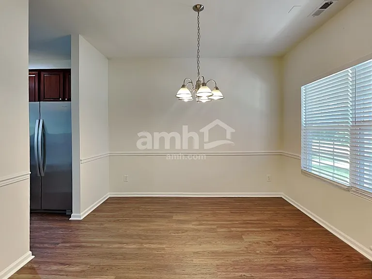 7305 Ethans Way — Photo 5