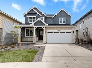 8828 Whiteclover St, Littleton, CO 80125