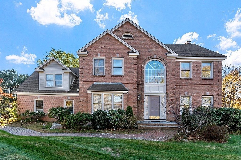 526 Osgood St, North Andover, MA 01845 Zillow