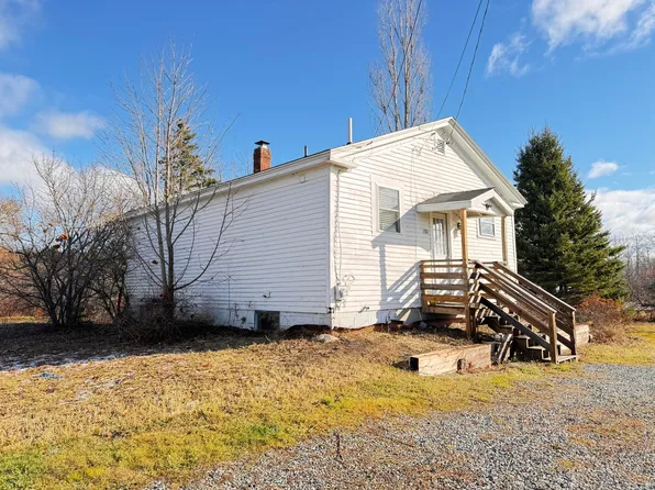 1184 Bar Harbor Road S, Trenton, ME 04605
