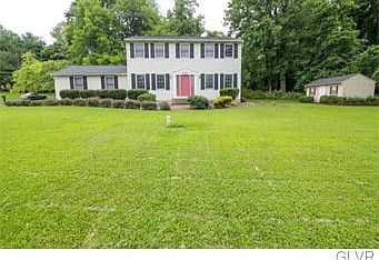 2nd image of 2678 Quincy Ave