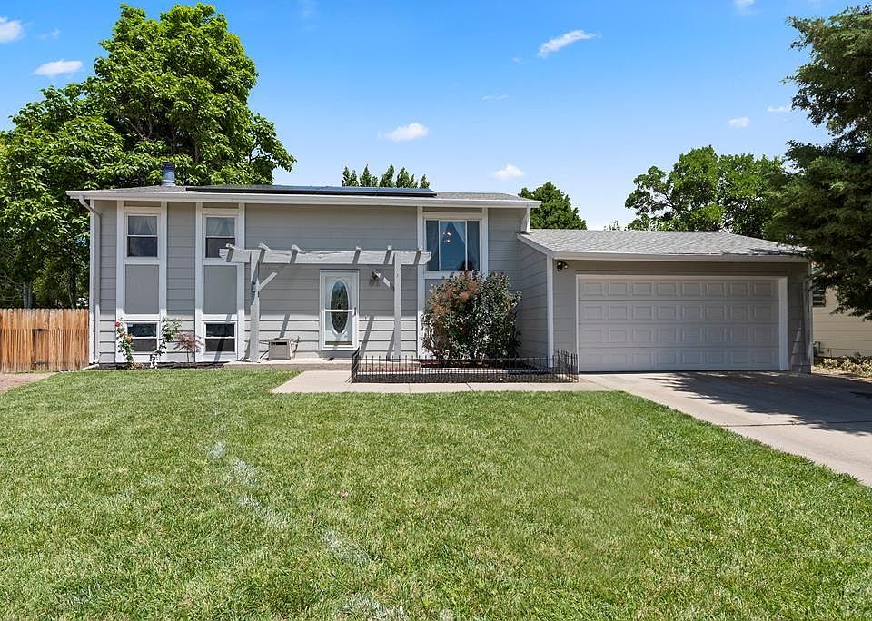 1st image of 51 Wheatridge Dr