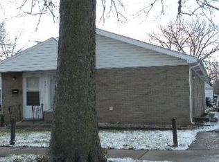841 N Evergreen Ave, Kankakee, IL 60901