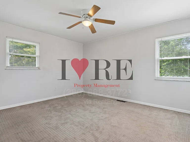 3565 Brunswick Dr — Photo 15