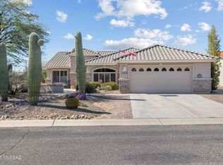 1547 N Buttes Dr, Green Valley, AZ 85614