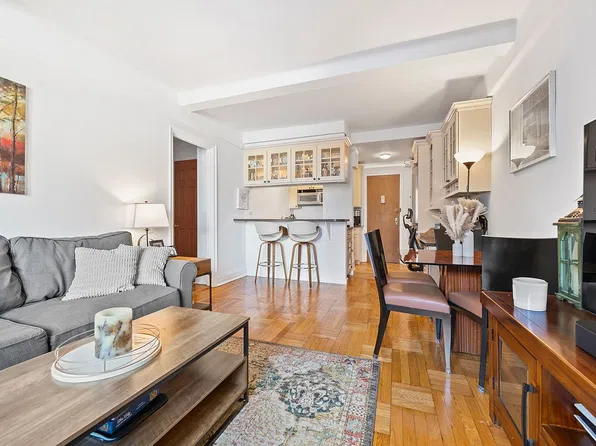 235 W 102nd St APT 8O, New York, NY 10025