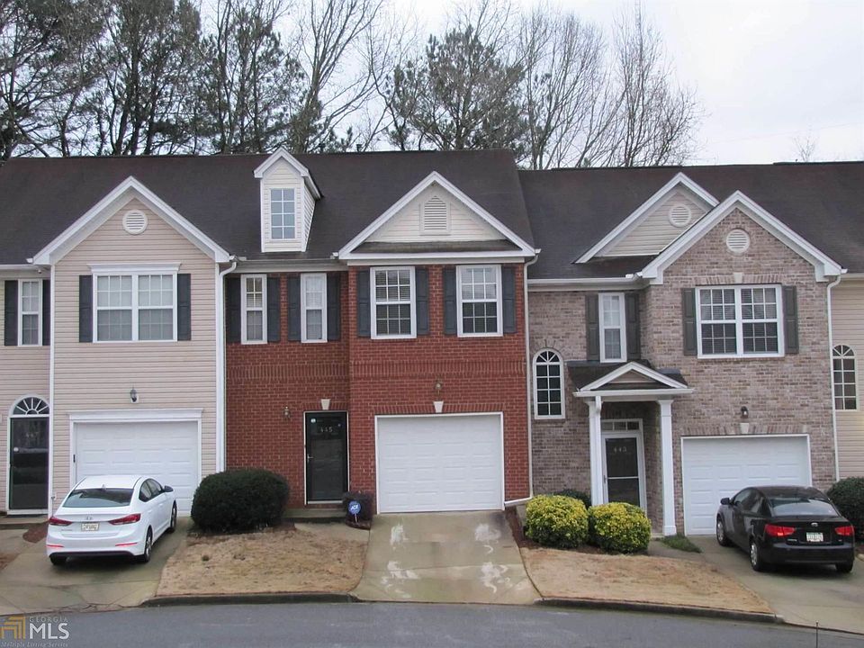 1st image of 445 Lantern Wood Dr