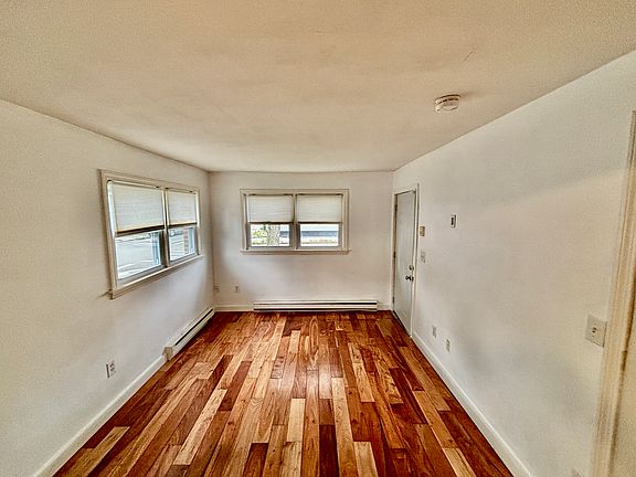4th image of 84 Tell St #11A