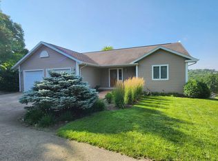 800 Kane St, Dubuque, IA 52001