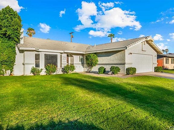 2nd image of 41590 Saint Annes Bay Dr