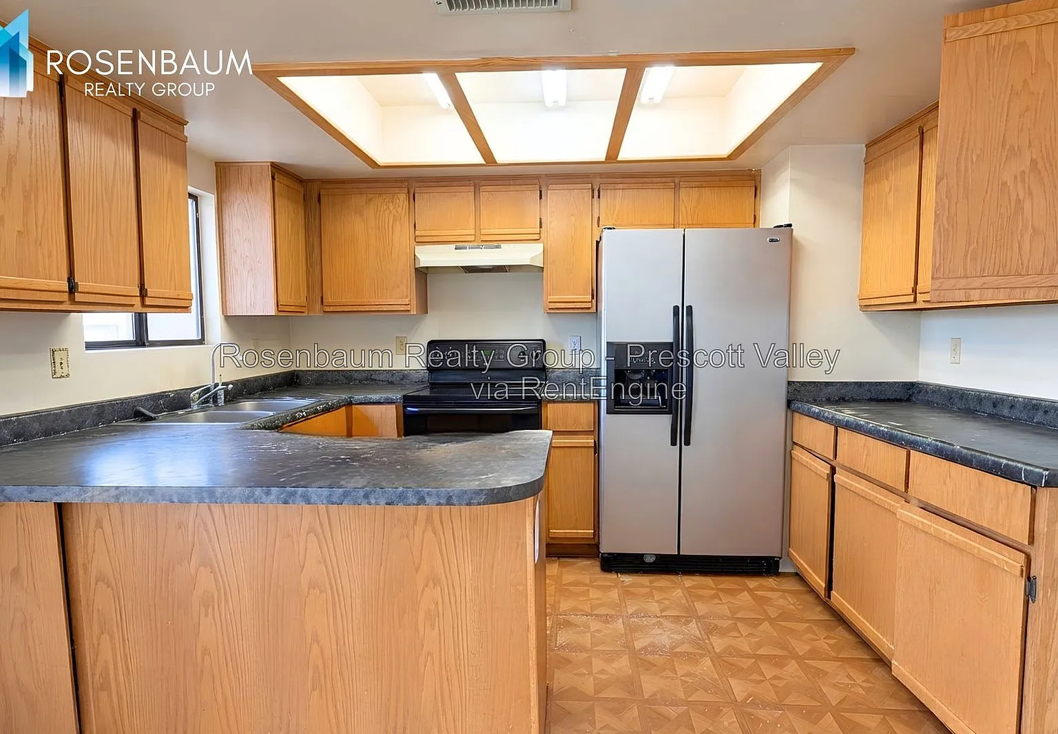 3 bed, 2.0 bath, 1148 sqft, $2,000 — Photo 4