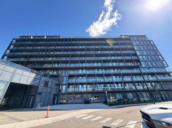 3200 Dakota Cmn, Burlington, ON