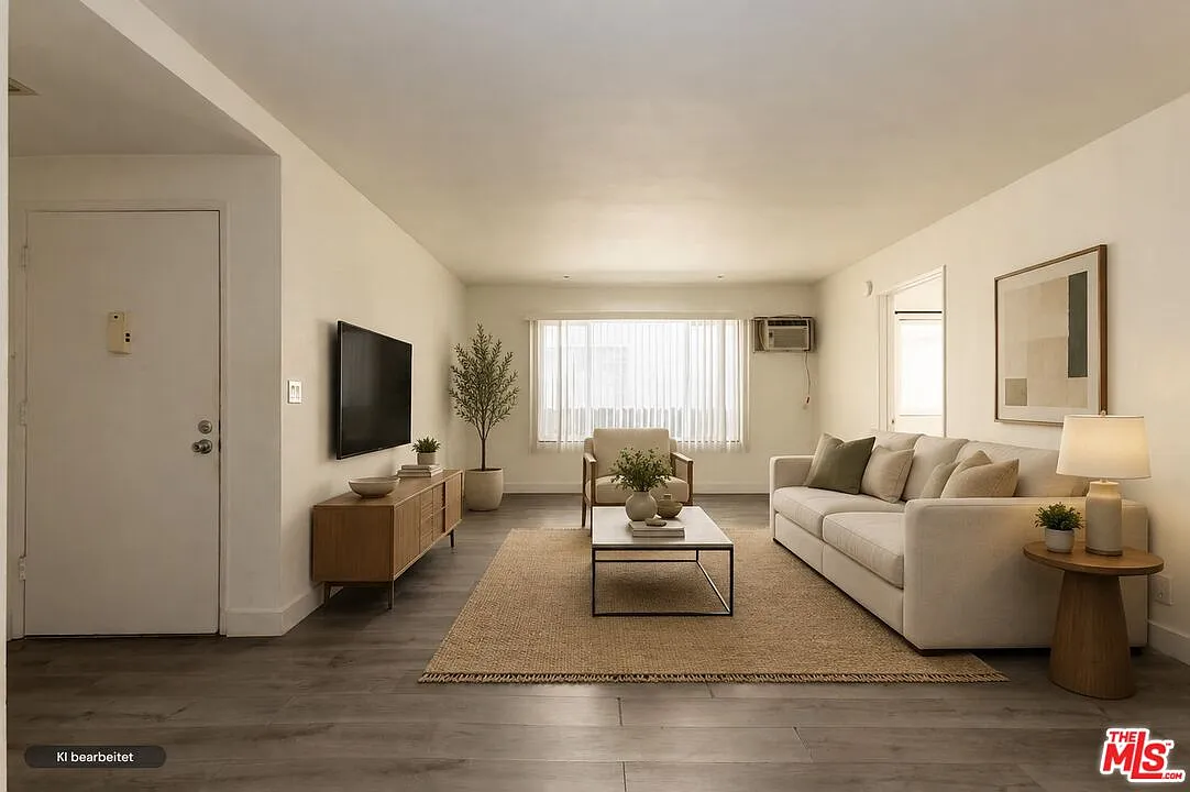 2 bed, 2.0 bath, 1000 sqft, $2,995 — Photo 2