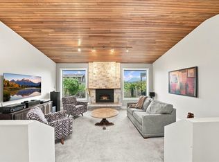 12461 Meadow Brook Pl, Maple Ridge, BC V4R2H6