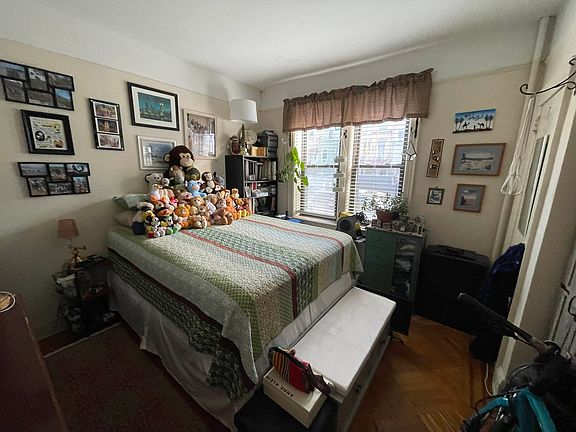 4th image of 3058 14th St APT 1
