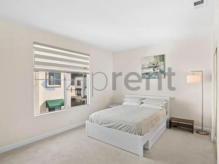 440 Navaro Pl #219 — Photo 21