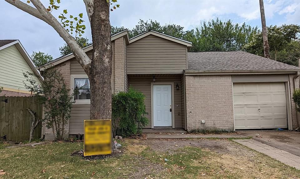 1st image of 13311 Blazey Dr