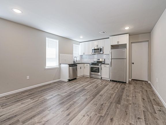 3rd image of 2114 Mifflin St Unit B