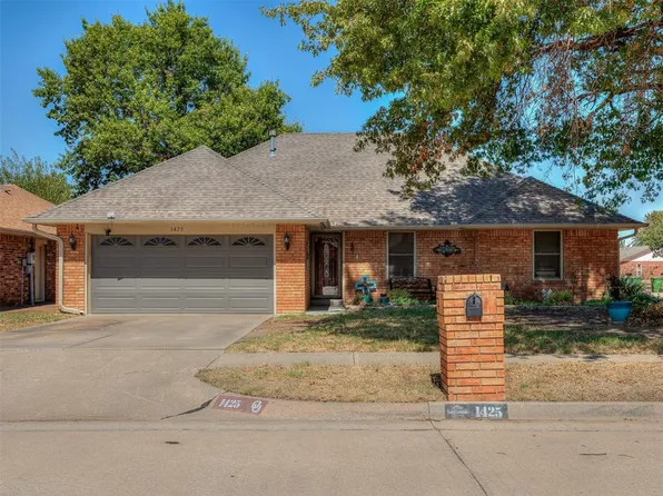 1425 Chimney Hill Rd, Yukon, OK 73099