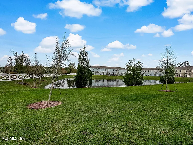 988 Observatory Pkwy — Photo 33