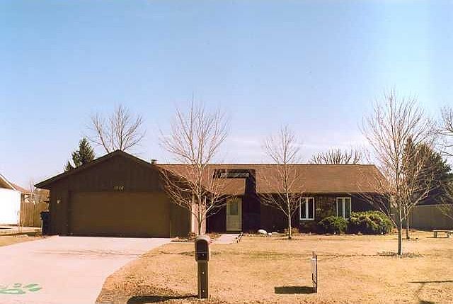 1st image of 1008 S Stratford Ct