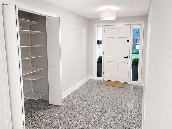 5th image of 2648 Falmouth Rd