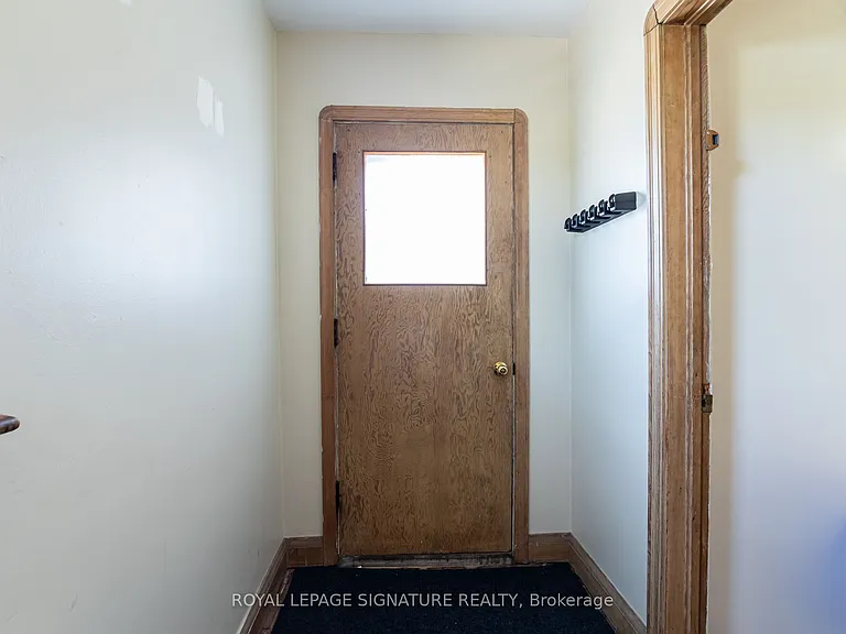 855 Simcoe St N #3 — Photo 39