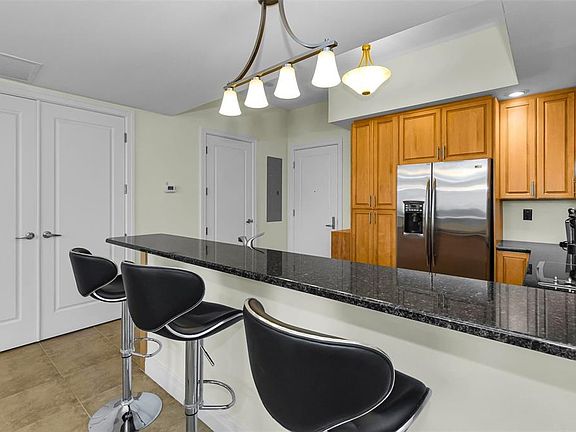 5th image of 331 CLEVELAND STREET #312