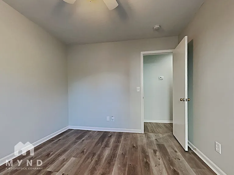 118 Brantley Place Dr — Photo 10