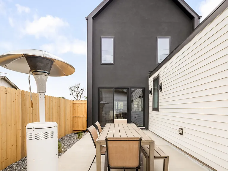 2280 S Bannock St — Photo 36