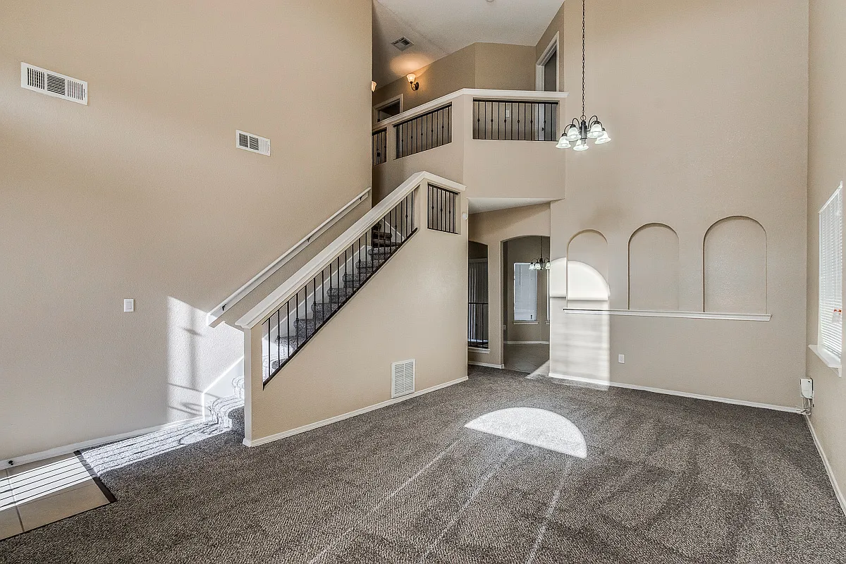 For Rent - Elegant Eastside Home with Refrigerated Air — Photo 3