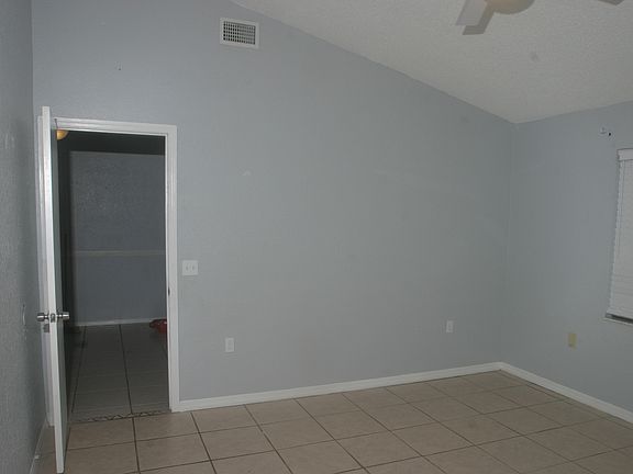 5th image of 721 Garden Dr