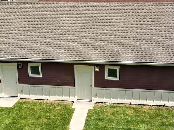Detached Garage