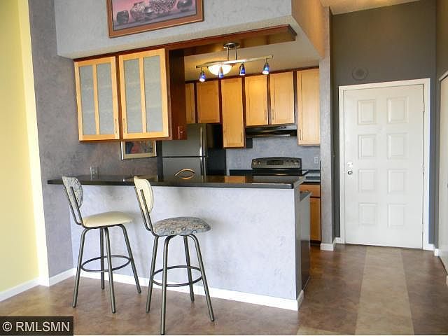 1st image of 433 S 7th St APT 2312