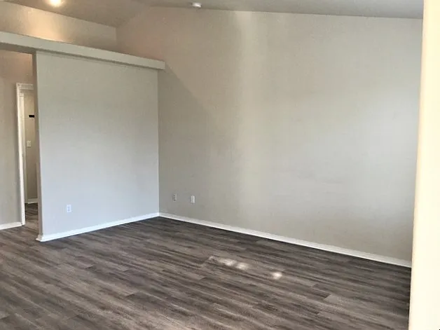 1521 W Kesler Dr — Photo 6