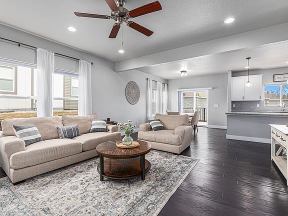 3rd image of 5325 Sky Top Ln #1