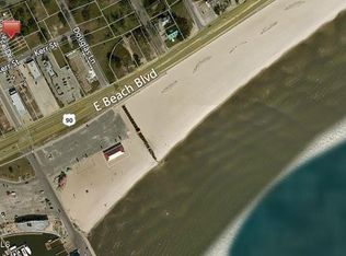 517 La Place Dr, Long Beach, MS 39560