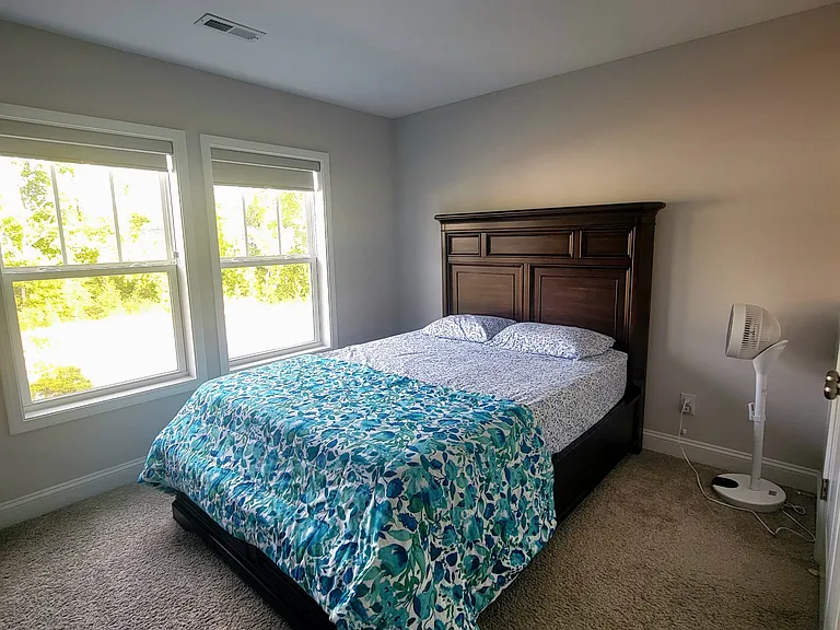 112 Roundview Ct — Photo 23