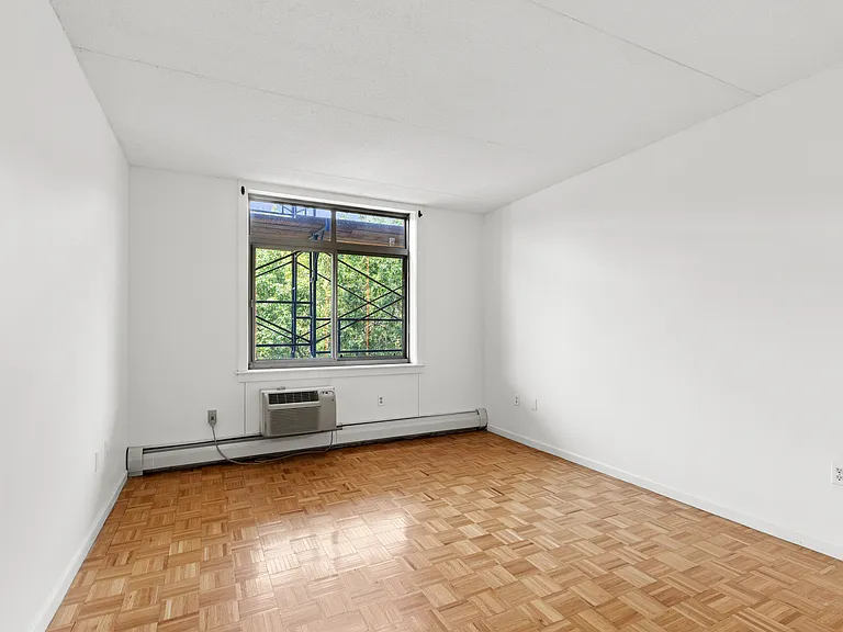102 Bradhurst Ave #601 — Photo 7