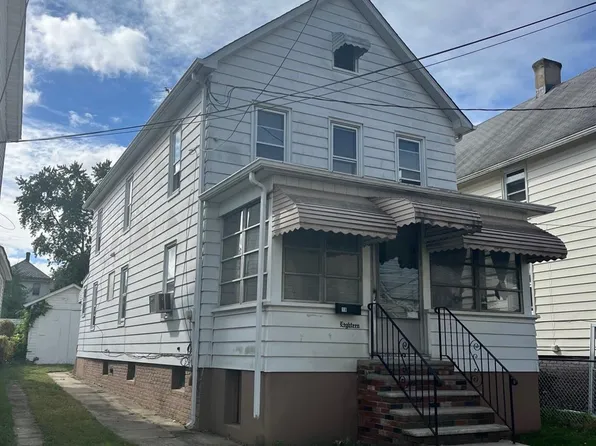 18 Haag St, Sayreville, NJ 08872