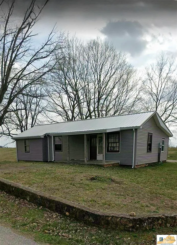 2461 Bethel Ln photo 1