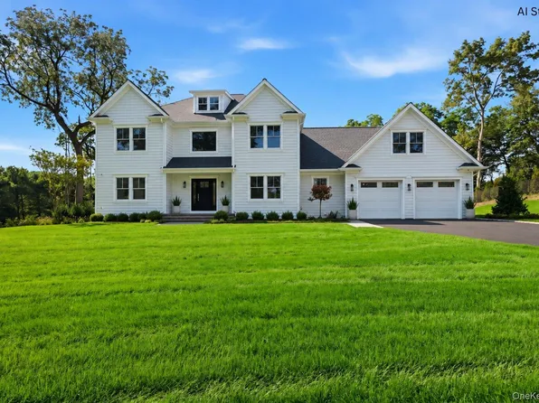 2 Wilder Lane, Huntington, NY 11743