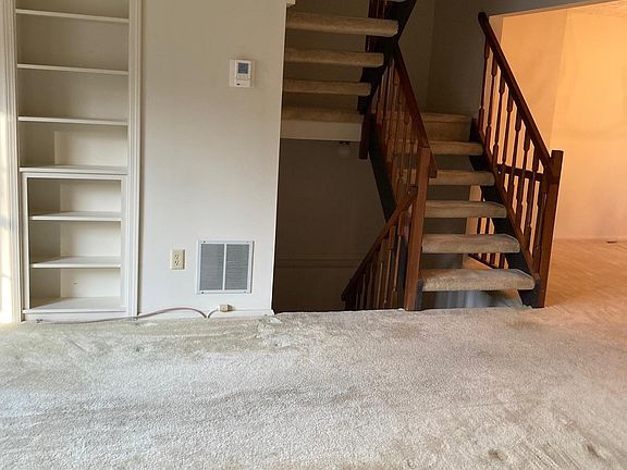 4th image of 4663 Brentleigh Ct