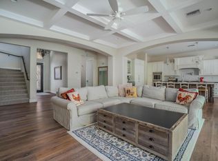 1104 W Seldon Ln, Phoenix, AZ 85021