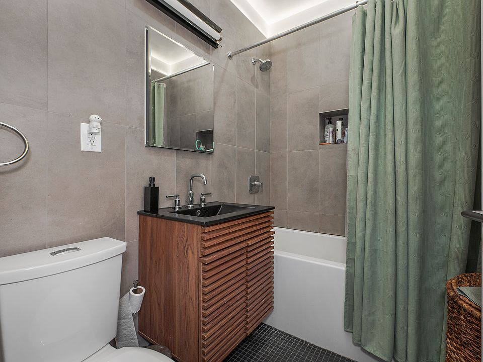 1st image of 374 Court St #1