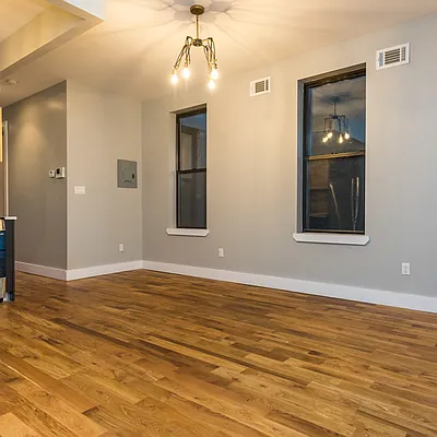 Rented by Nooklyn NYC LLC | media 44