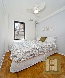 3rd image of 226 E 12th St APT 6J
